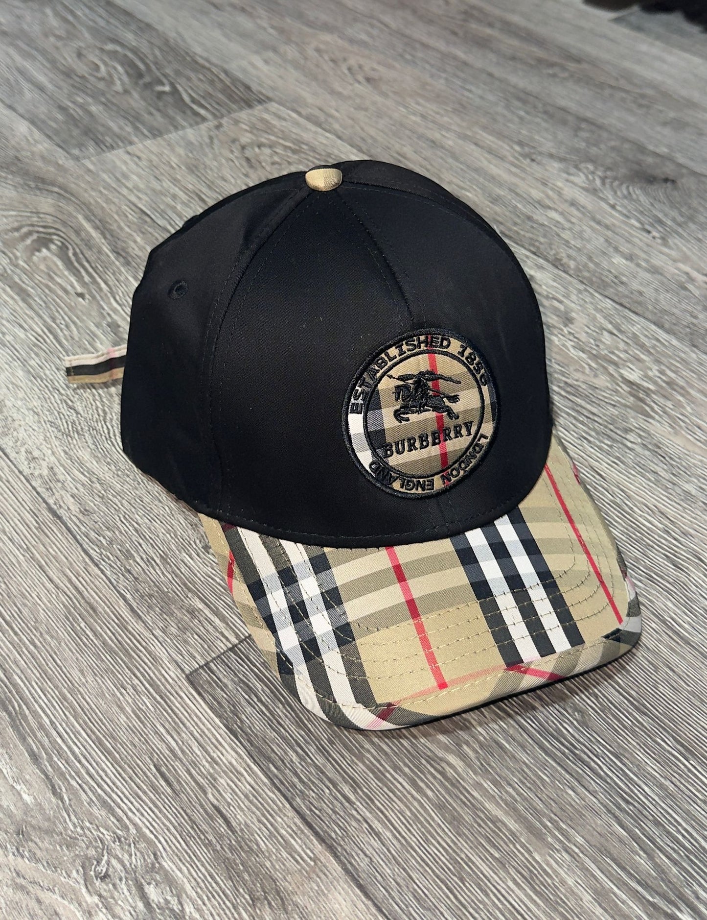 Gorra Burberry 2025