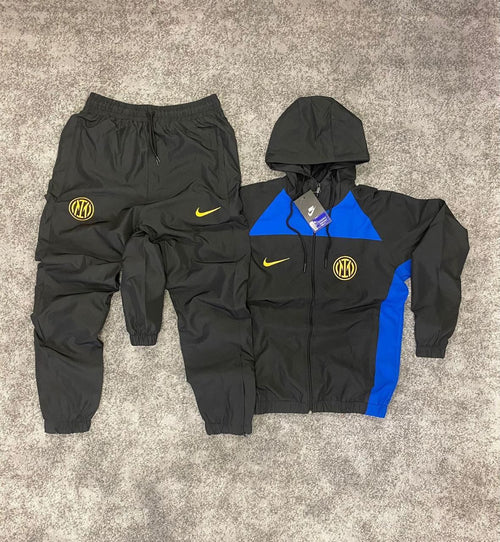 Chandal Nike 2025