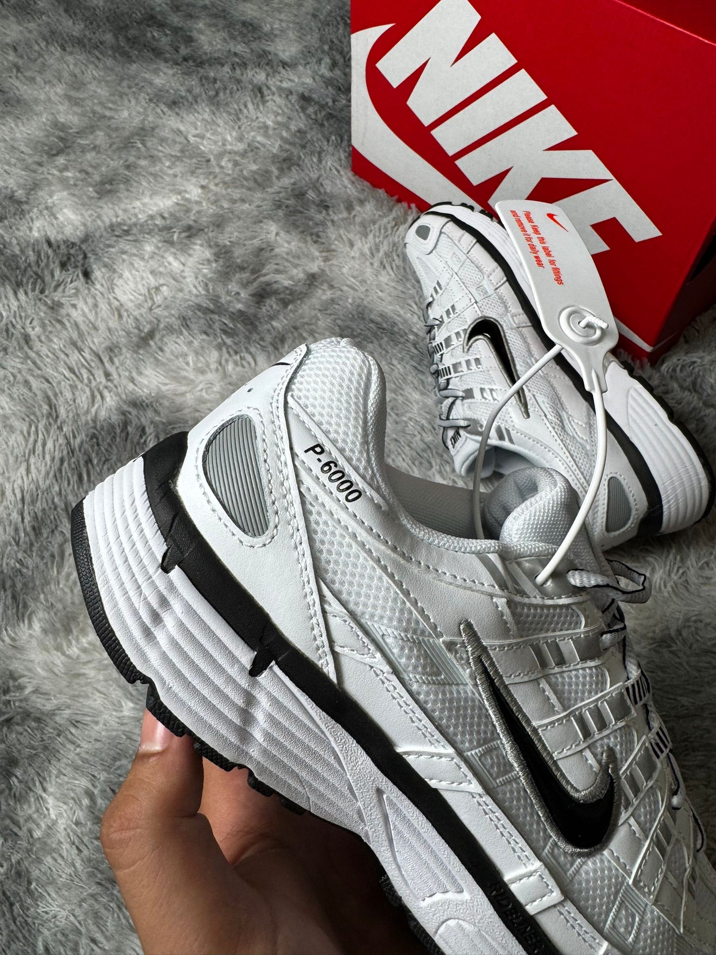Nike P6000 White/Black