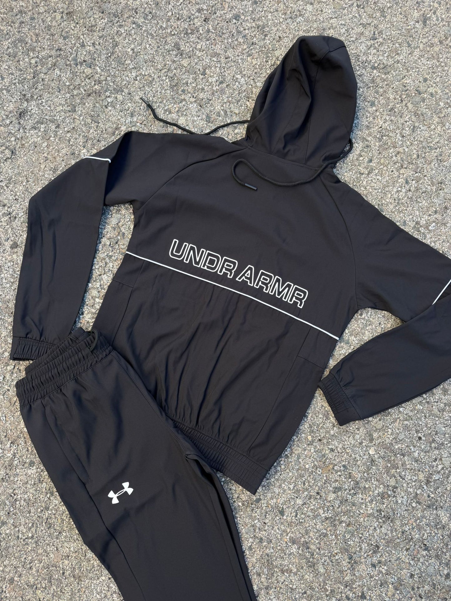 Conjunto Under Armour 2026 Black