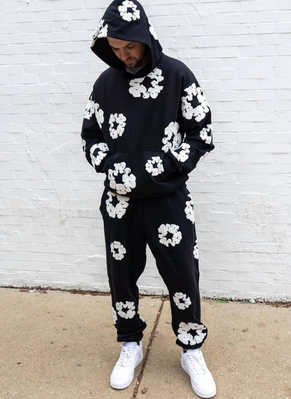 CHANDAL DENIM TEARS NEGRO