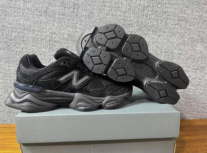 New Balance 9060 All Black
