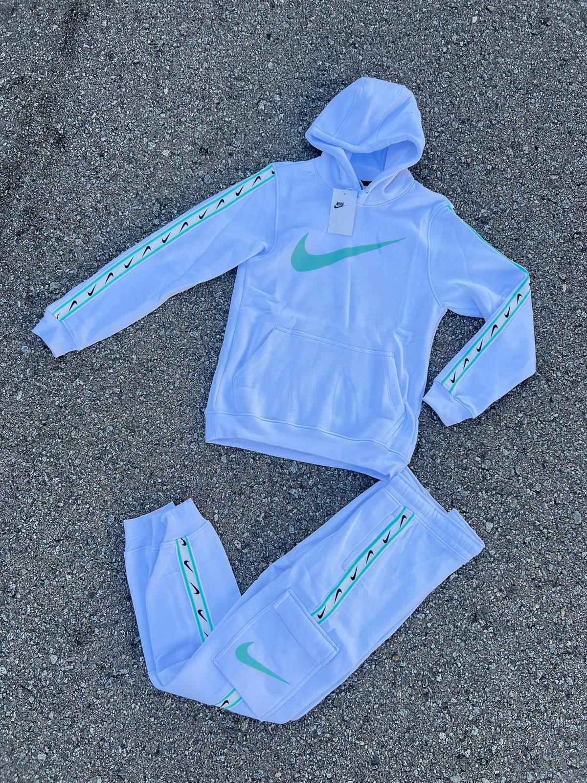 Conjunto Nike 2025/2026