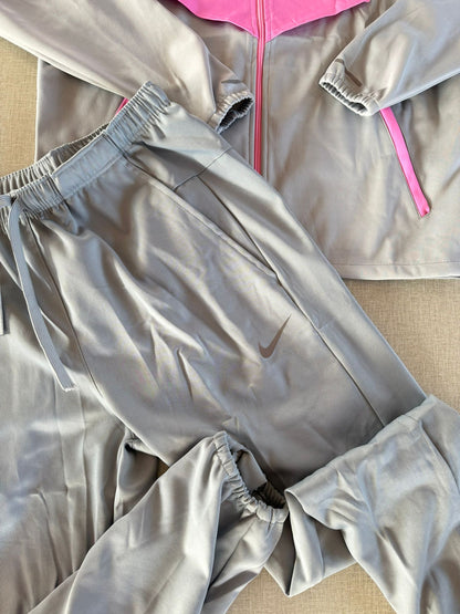 Conjunto Nike Miller Grey And Pink