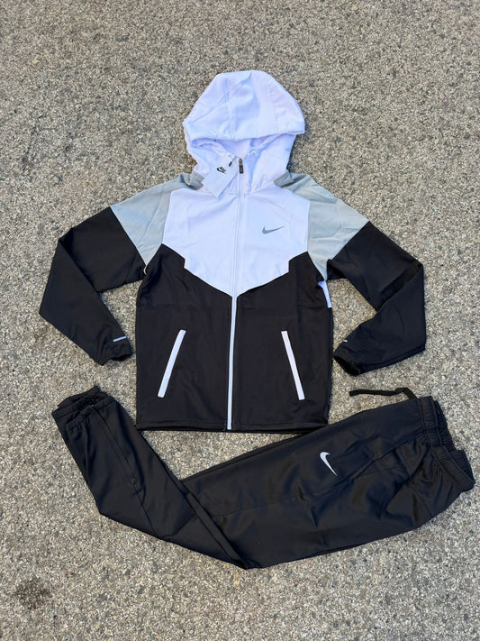 Conjunto Nike Miller Black And White