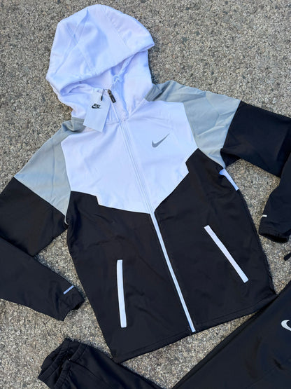 Conjunto Nike Miller Black And White
