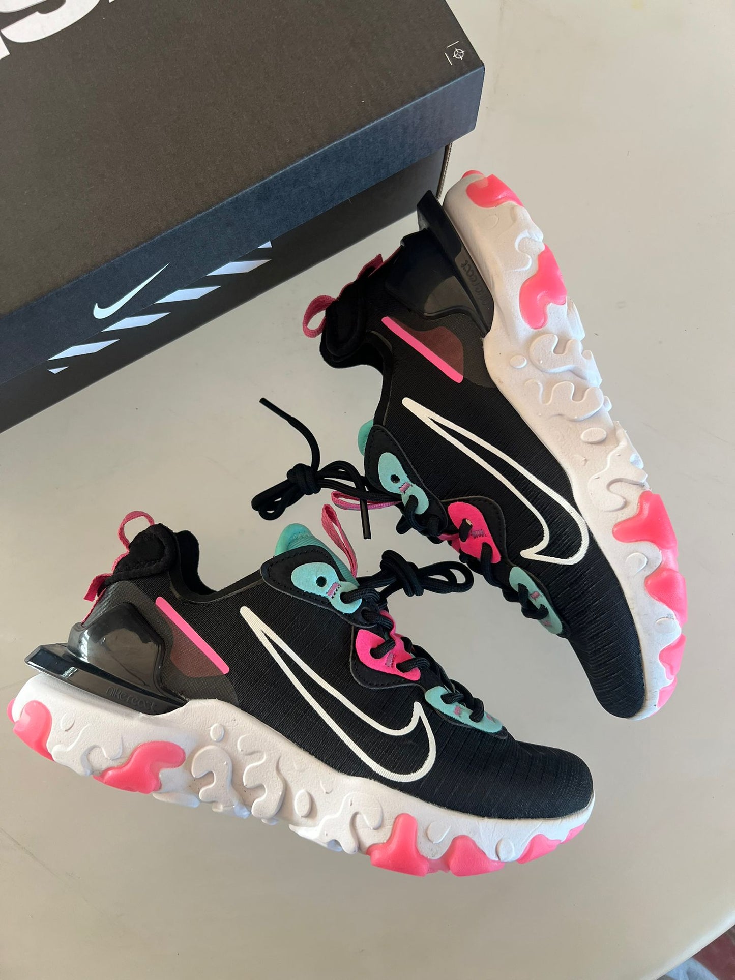 Nike React Vision Goretex Pink