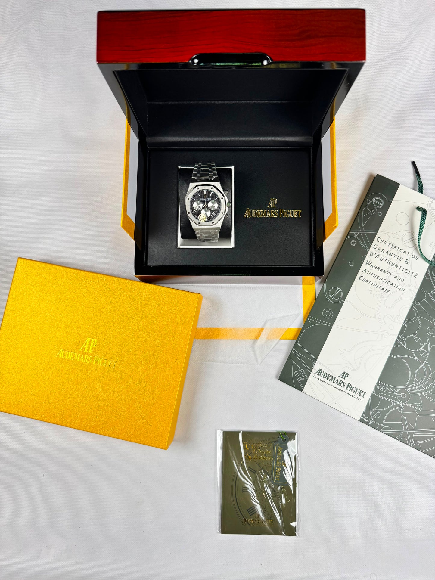 Reloj Audemars Piguet Grey And Black (Maxima Calidad)