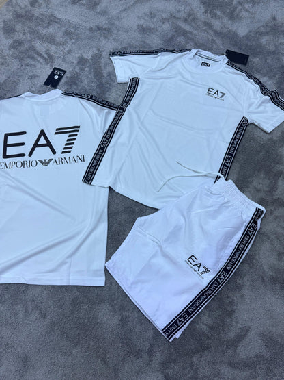 Conjunto Emporio Armani EA7