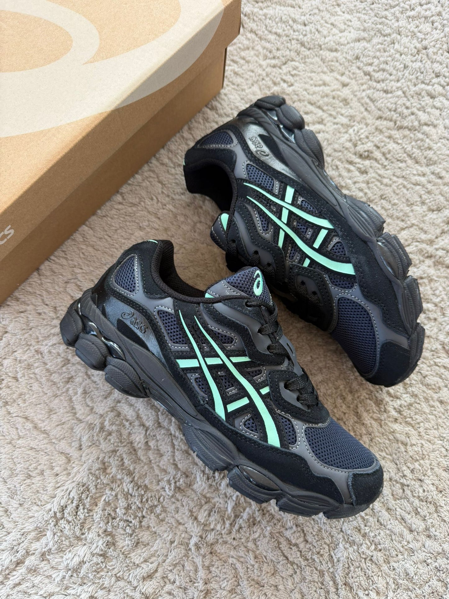 Asics Gel NyC Black Blue