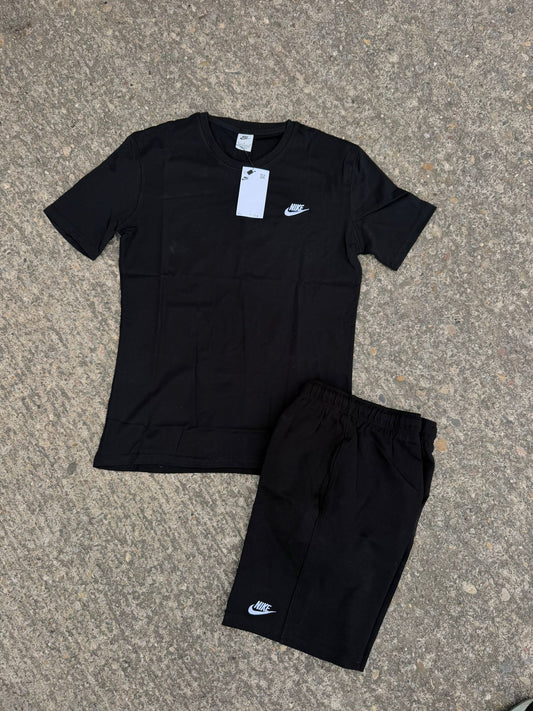 Conjunto Nike Sportswear Negro