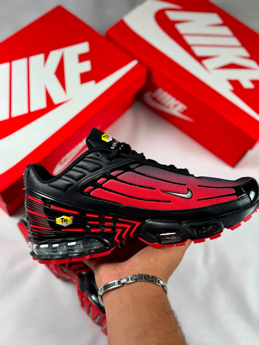 Nike Tn Tunned Black And Red