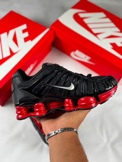 Shox TL Preto E Dourado