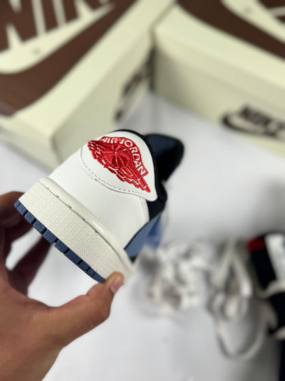 Nike Air Jordan 1 Low x Travis