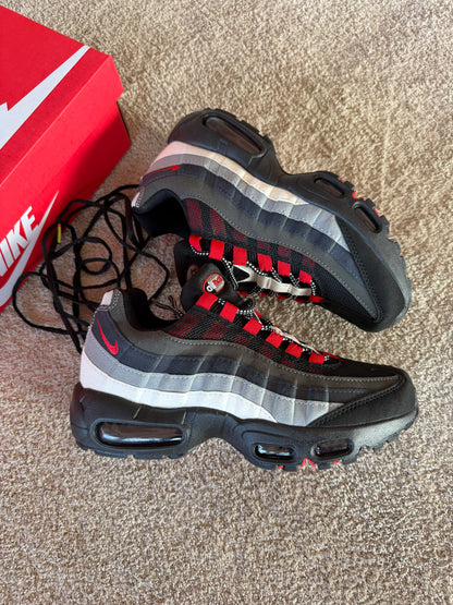 Nike Air Max 95 Black Red