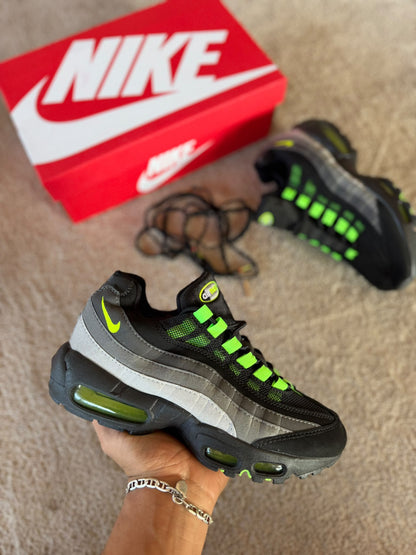 Nike Air Max 95 Green And Black