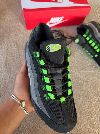 Nike Air Max 95 Green And Black