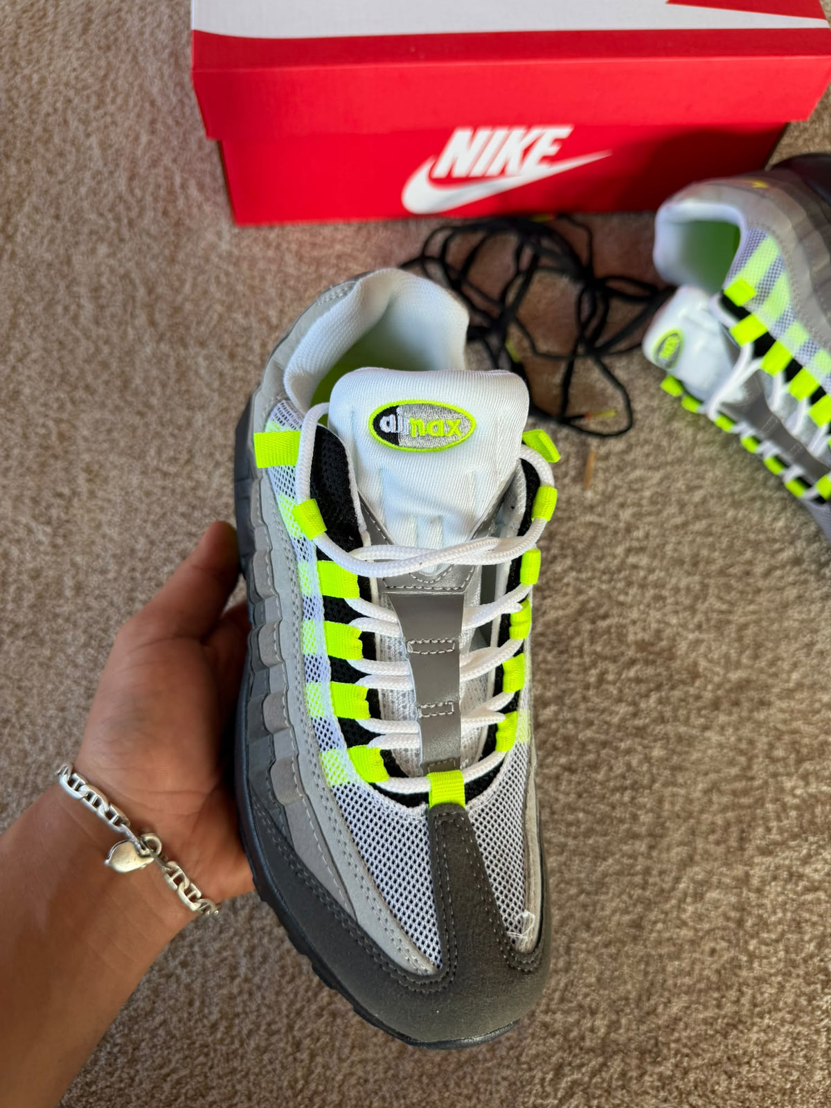 Nike Air Max 95 Green And Grey