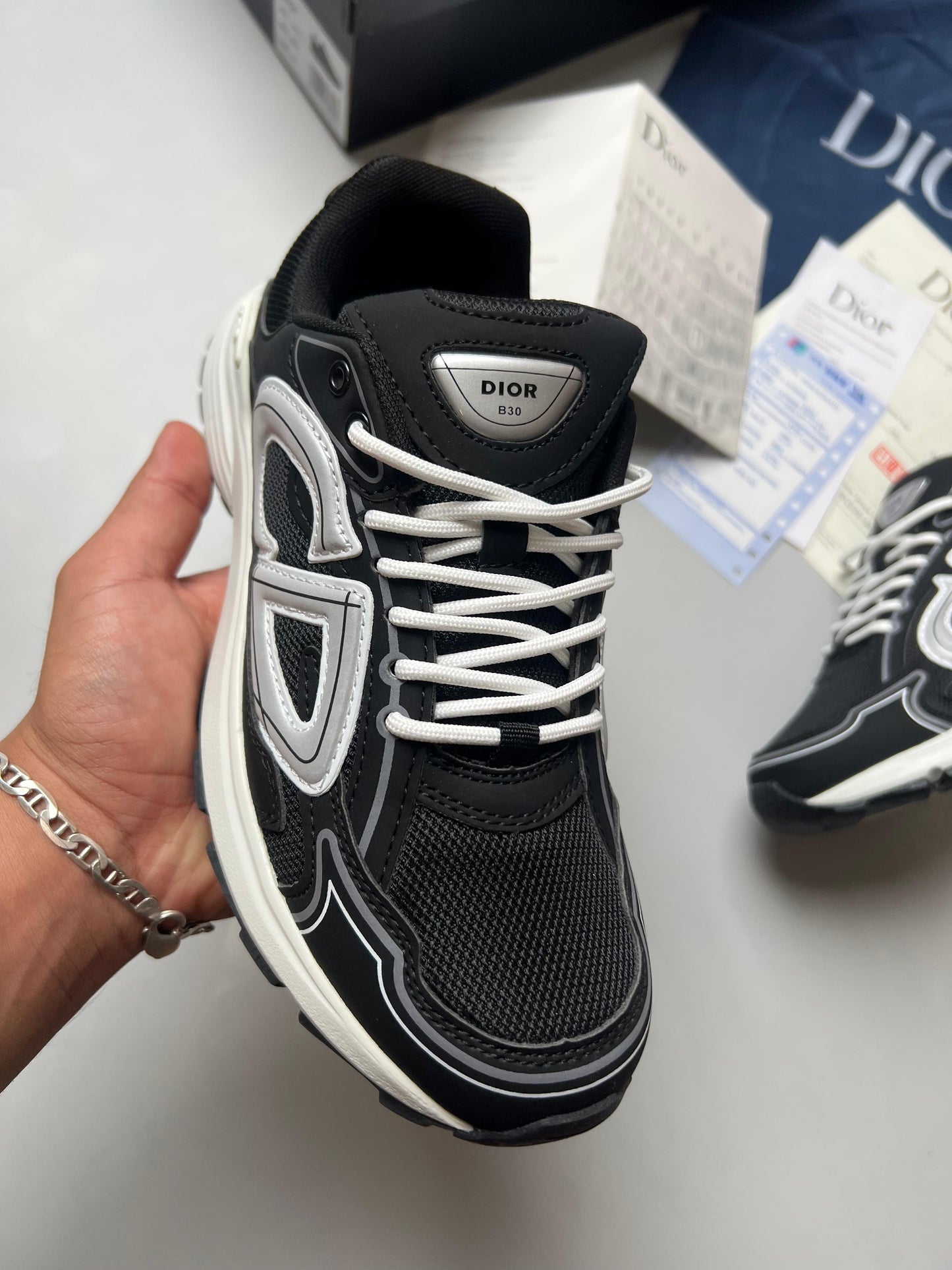 Dior B30 Black&White