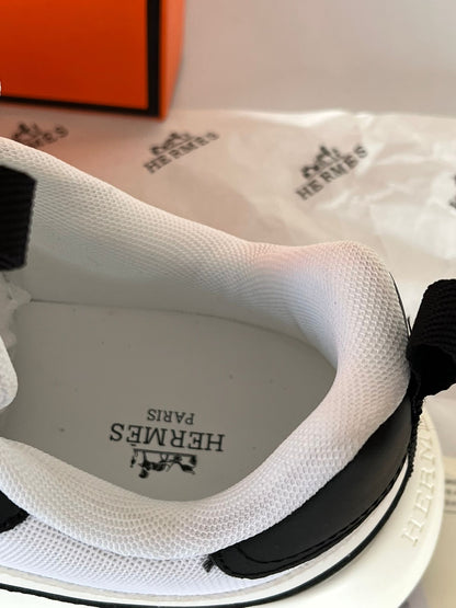 Hermes Trainer White
