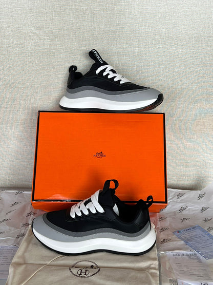 Hermes Trainer Grey