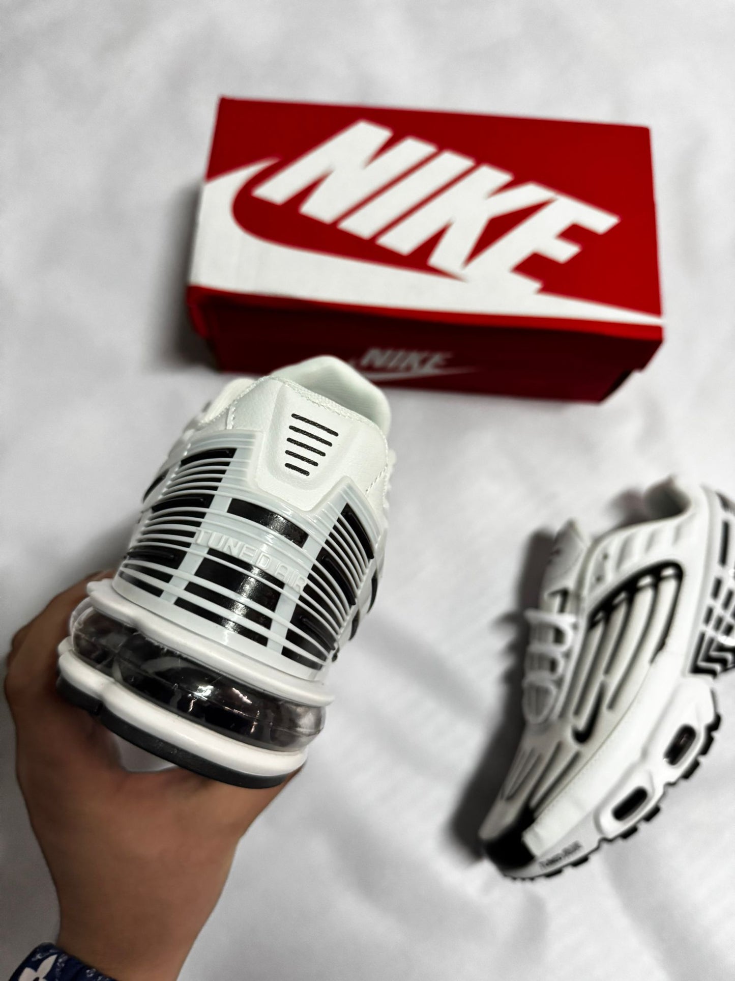 Nike Tn Tunned White and Black