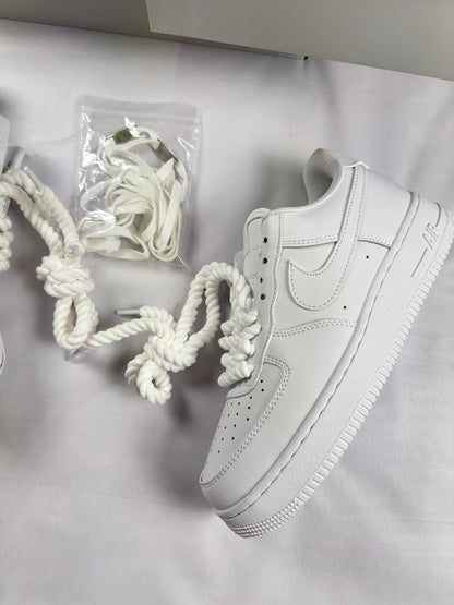 Nike Air Force 1 Brancas Clássicas