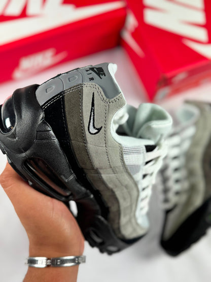 Nike Air Max 95 Branco/Azul e Cinzento